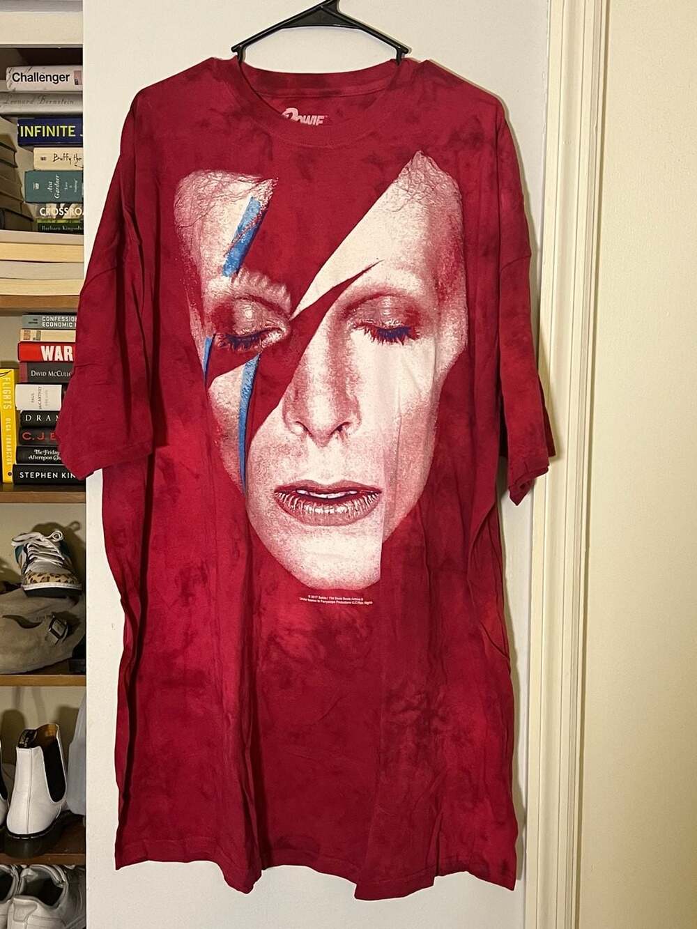 David Bowie Aladdin Sane Portrait Graphic Tie-Dye T-Shirt
